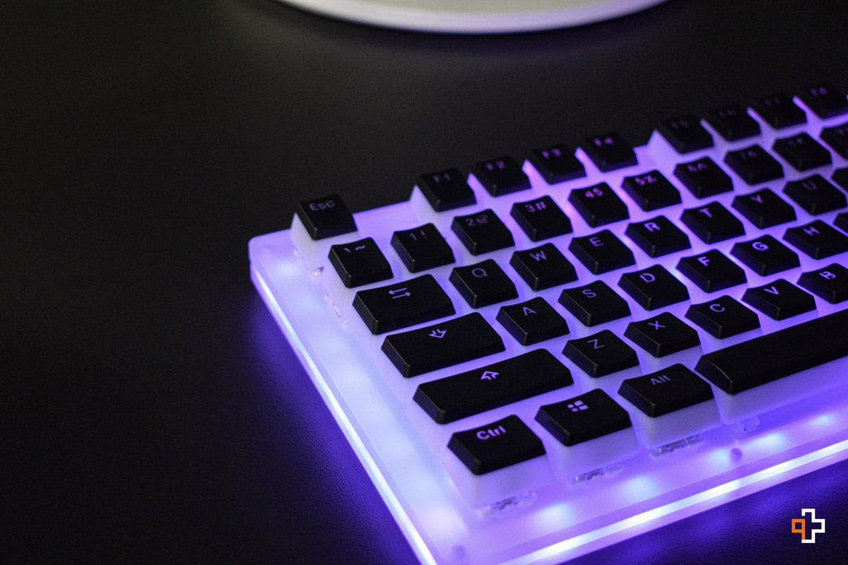 Milky Pudding áttetsző OEM profilú PBT keycap szett