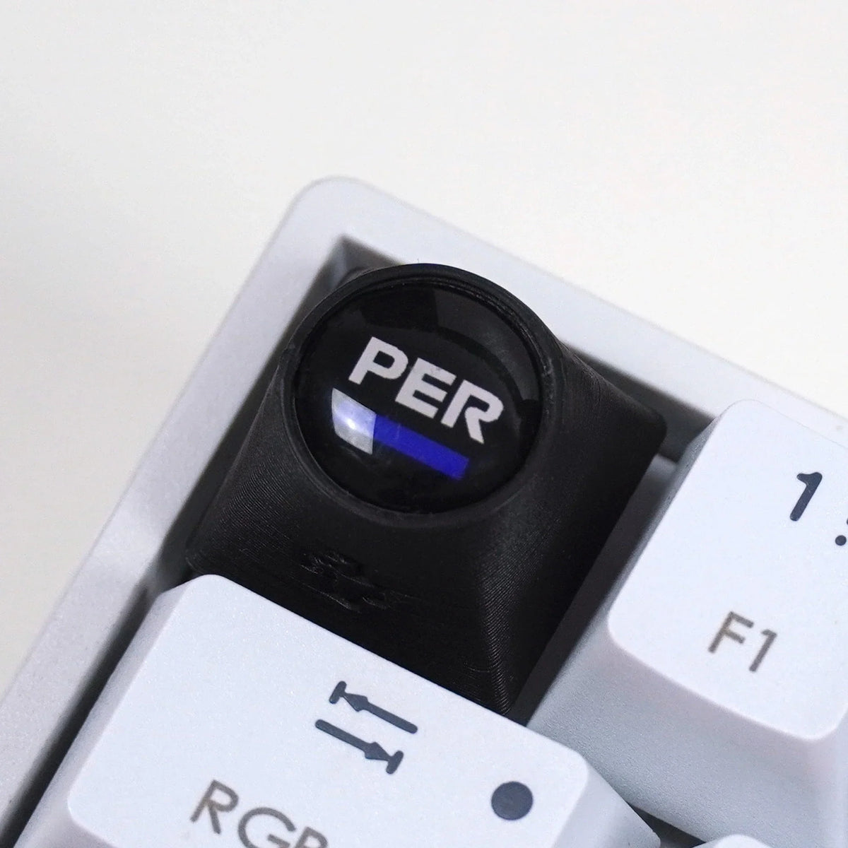 Artisan F1 – PER + NR. 11 keycap