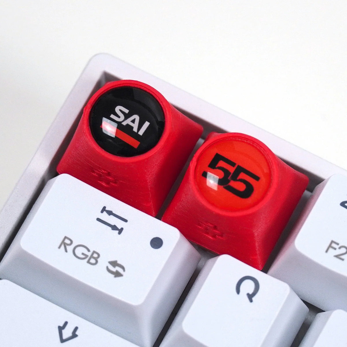 Artisan F1 – SAI + NR. 55 keycap
