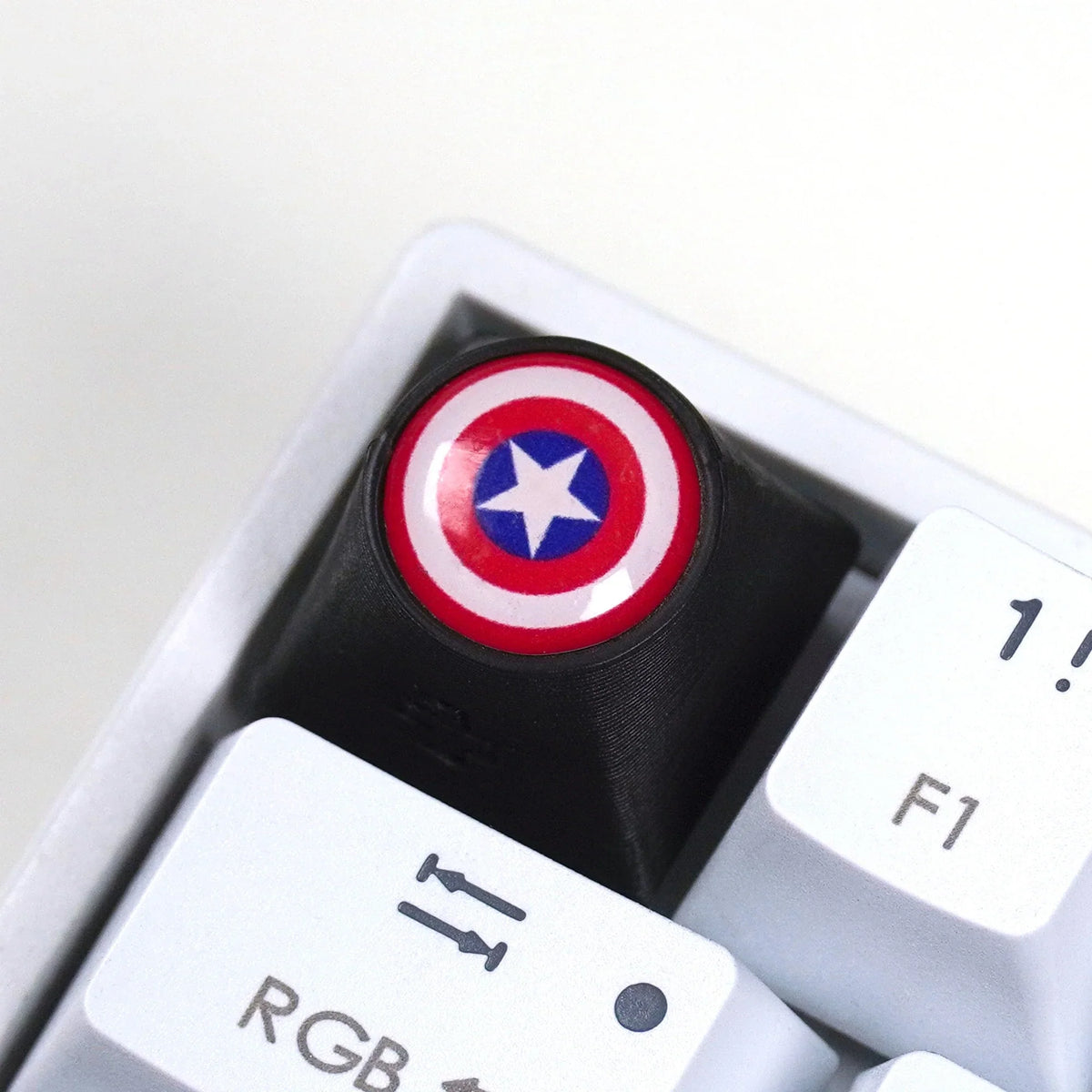 Artisan America szuperhős keycap