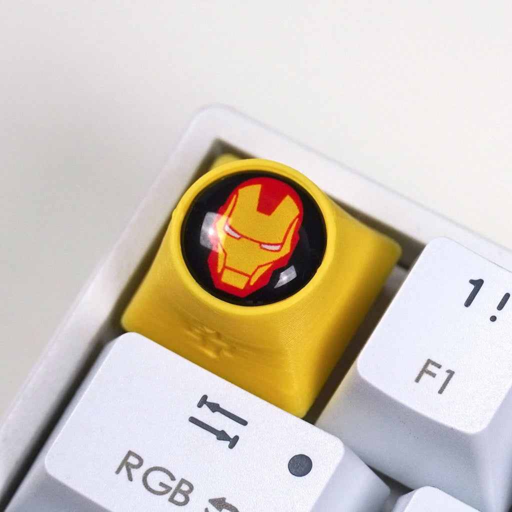 Artisan Shell Head szuperhős keycap