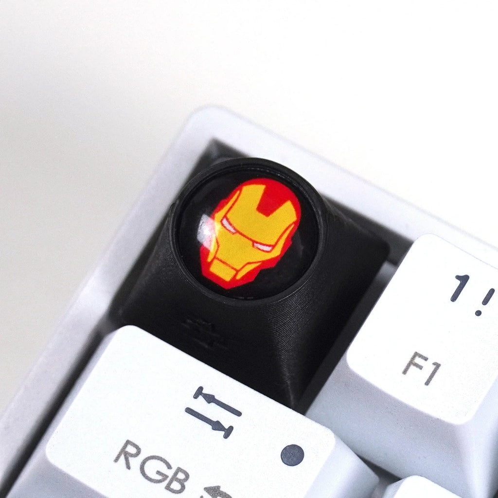 Artisan Shell Head szuperhős keycap