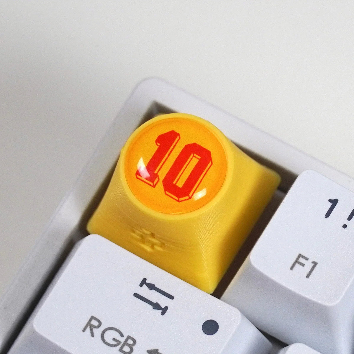 Artisan Románia NR.10 keycap