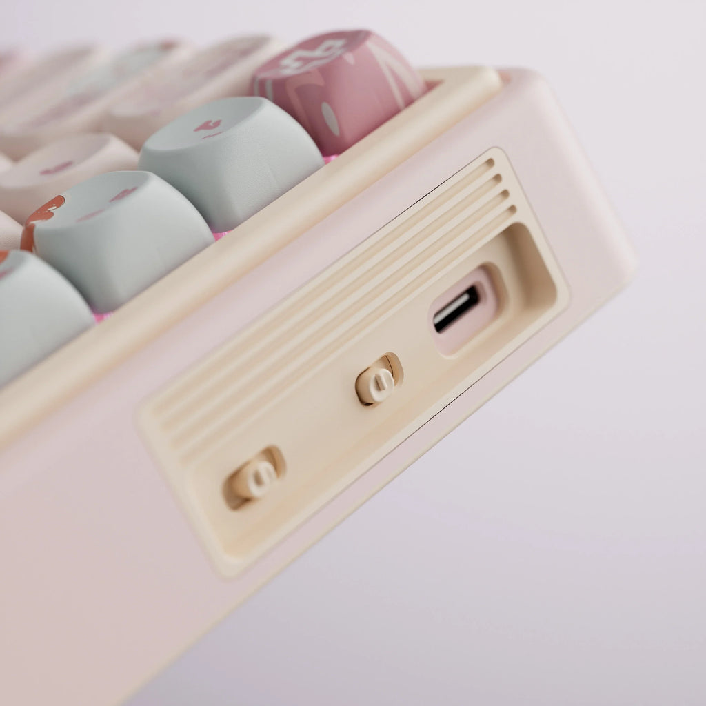 QwertyKey65 Pro Bliss – vezeték nélküli mechanikus gamer billentyűzet, hot-swap, Full RGB, VIA