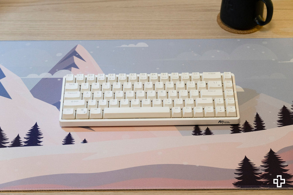 QwertyKey Winter Blast gamer asztali egérpad, vízálló, varrott szélek, 4 mm, csúszásmentes gumitalp