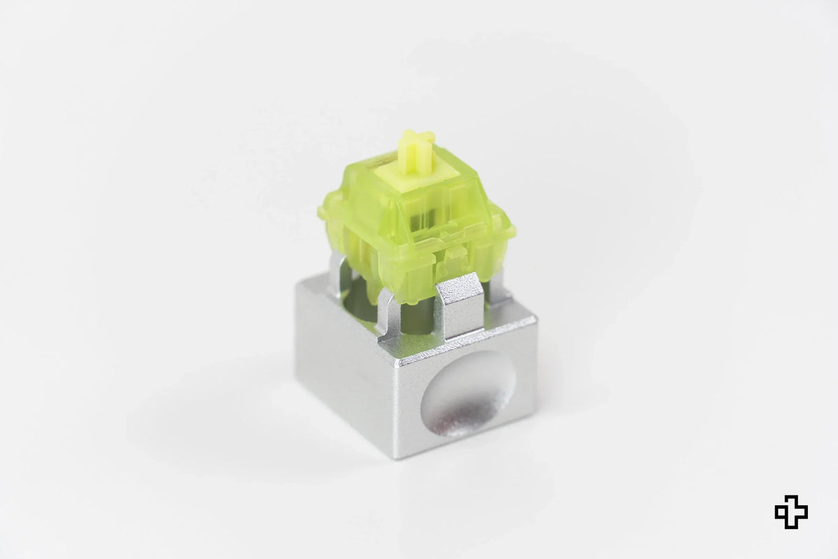 Gateron Luciola – sötétben világító lineáris mechanikus switch