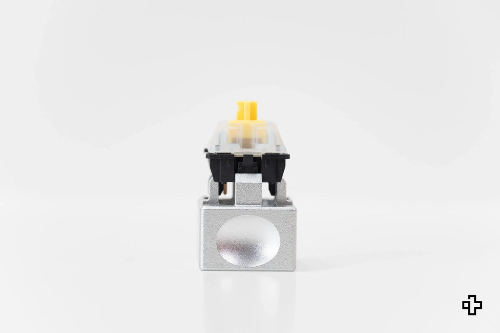 Gateron Milky Yellow Pro Black Bottom – lineáris mechanikus switch