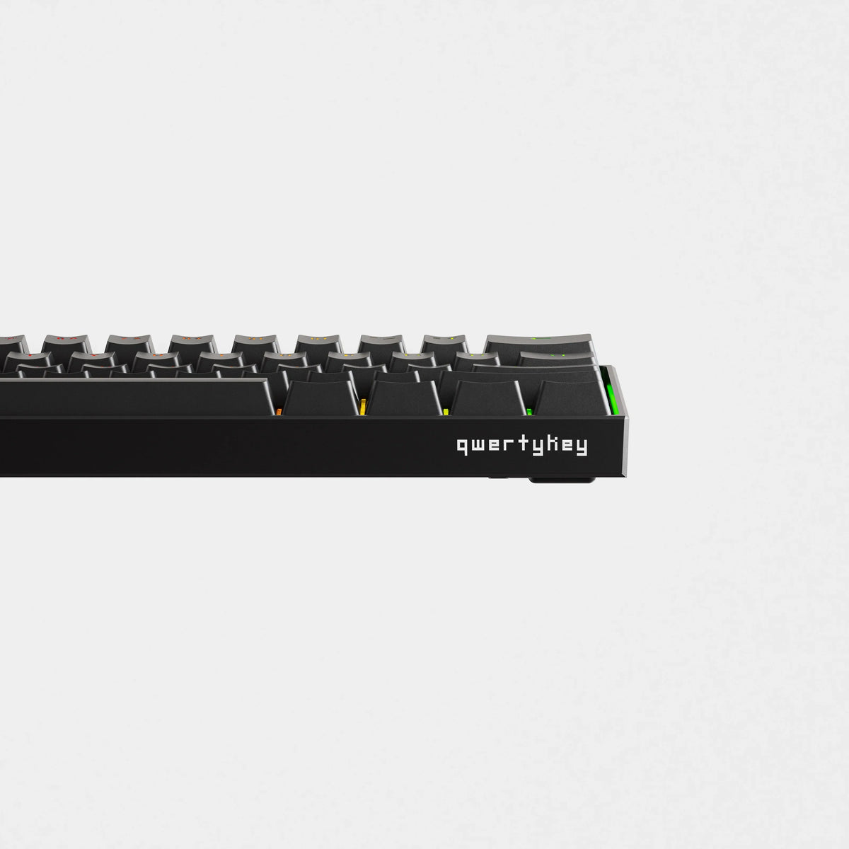 QwertyKey H61 Pro V2 fekete – mechanikus gamer billentyűzet, hot-swap, Full RGB