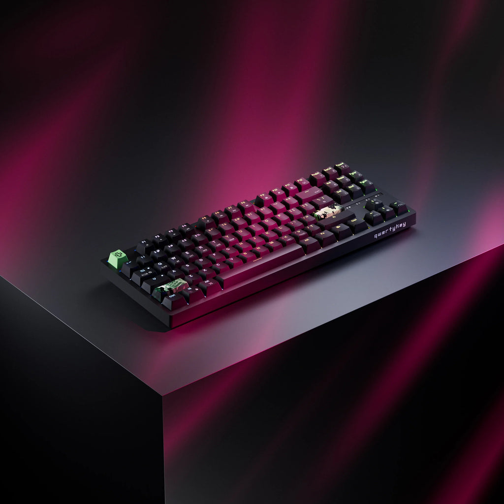 QwertyKey H87 Black – vezeték nélküli mechanikus gamer billentyűzet, hot-swap, Full RGB