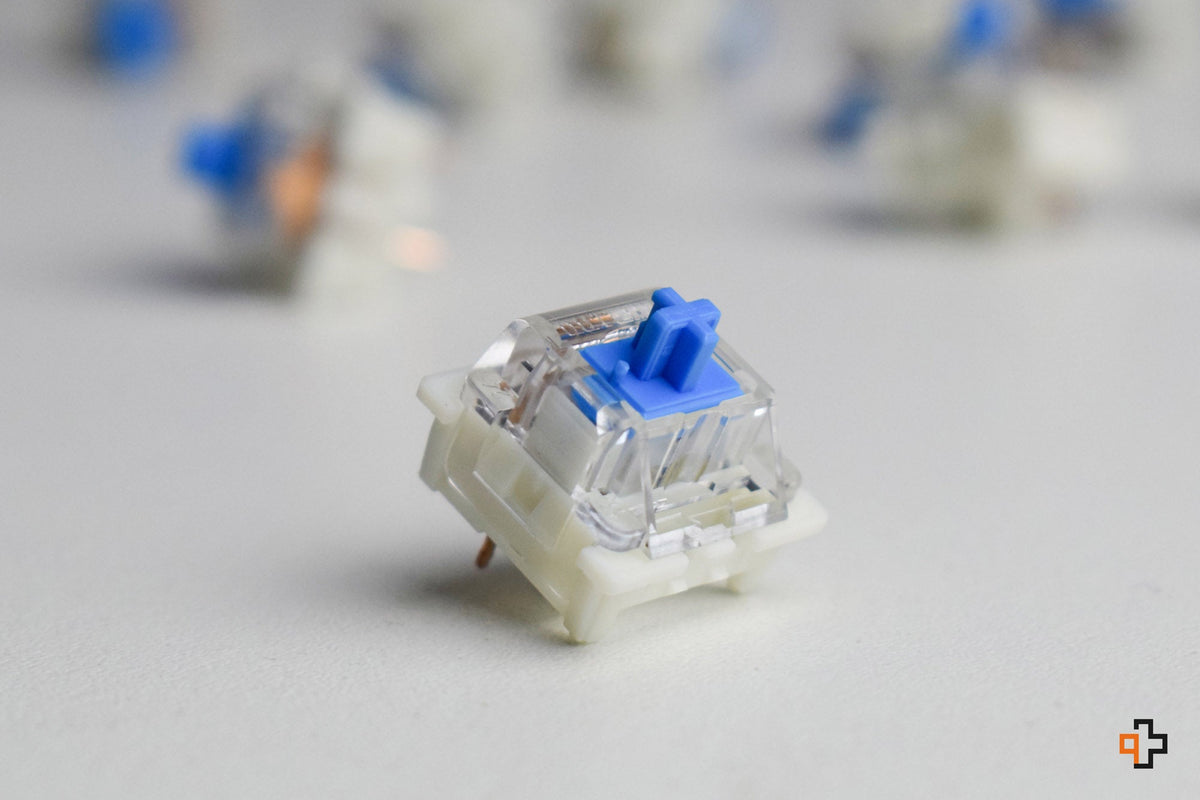 Outemu Blue – clicky (kattogó) mechanikus switch