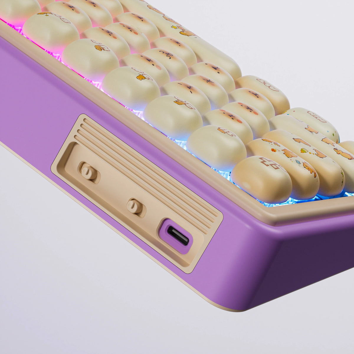 QwertyKey65 Pro Capybara Limited Edition – vezeték nélküli mechanikus gamer billentyűzet, hot-swap, Full RGB, VIA