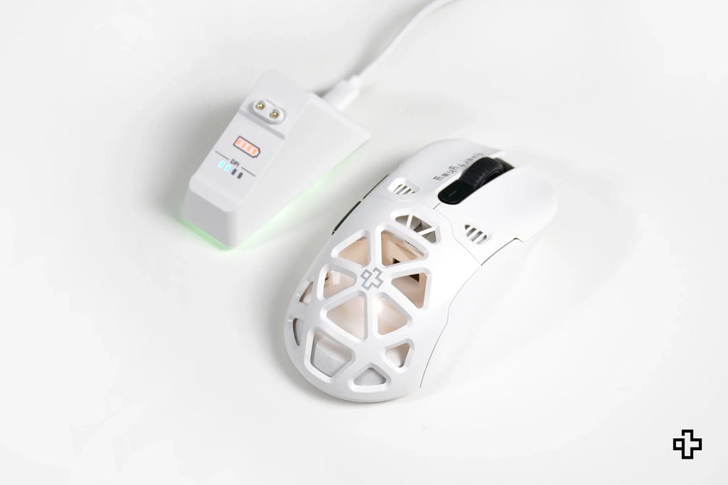 QwertyKey QKM1 vezeték nélküli Bluetooth egér töltődokkal, fehér