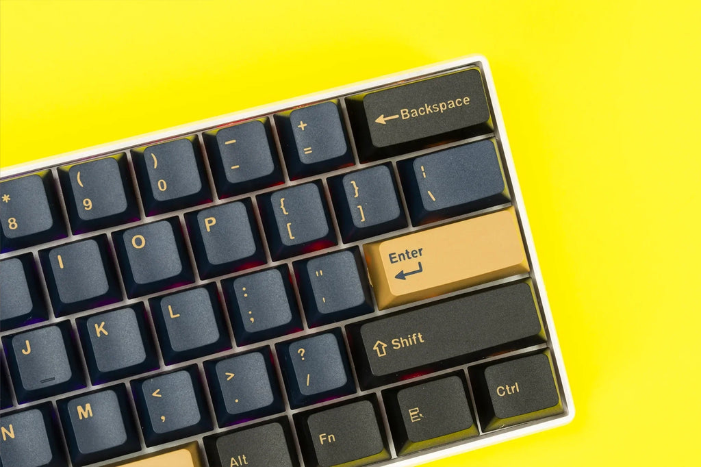 QwertyKey Ramses PBT double-shot OEM profilú keycap szett