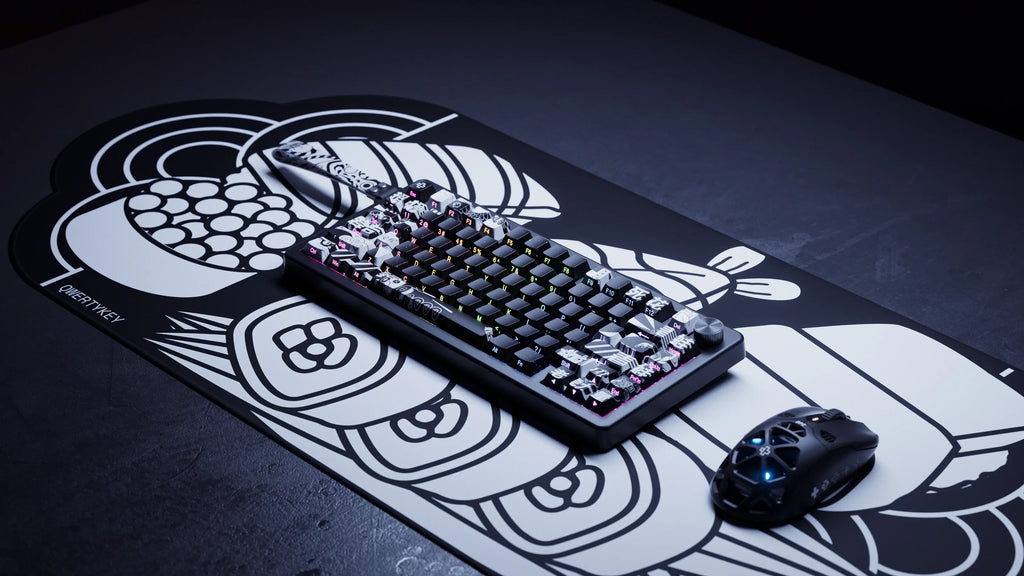 QwertyKey75 HE Momo – mágneses Hall Effect gamer billentyűzet, Rapid Trigger, Snap Tap, Full RGB