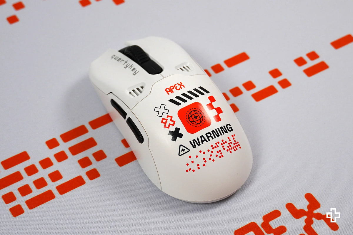 QKM1 Apex White egérburkolat