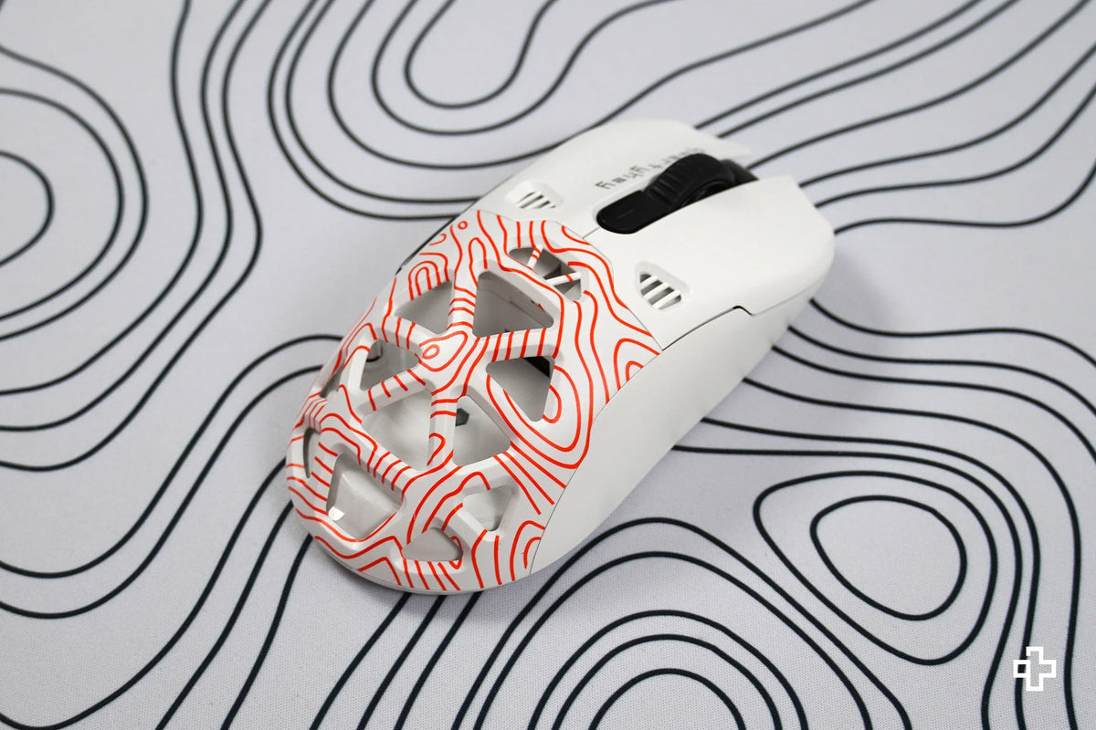 QKM1 Astro White egérburkolat