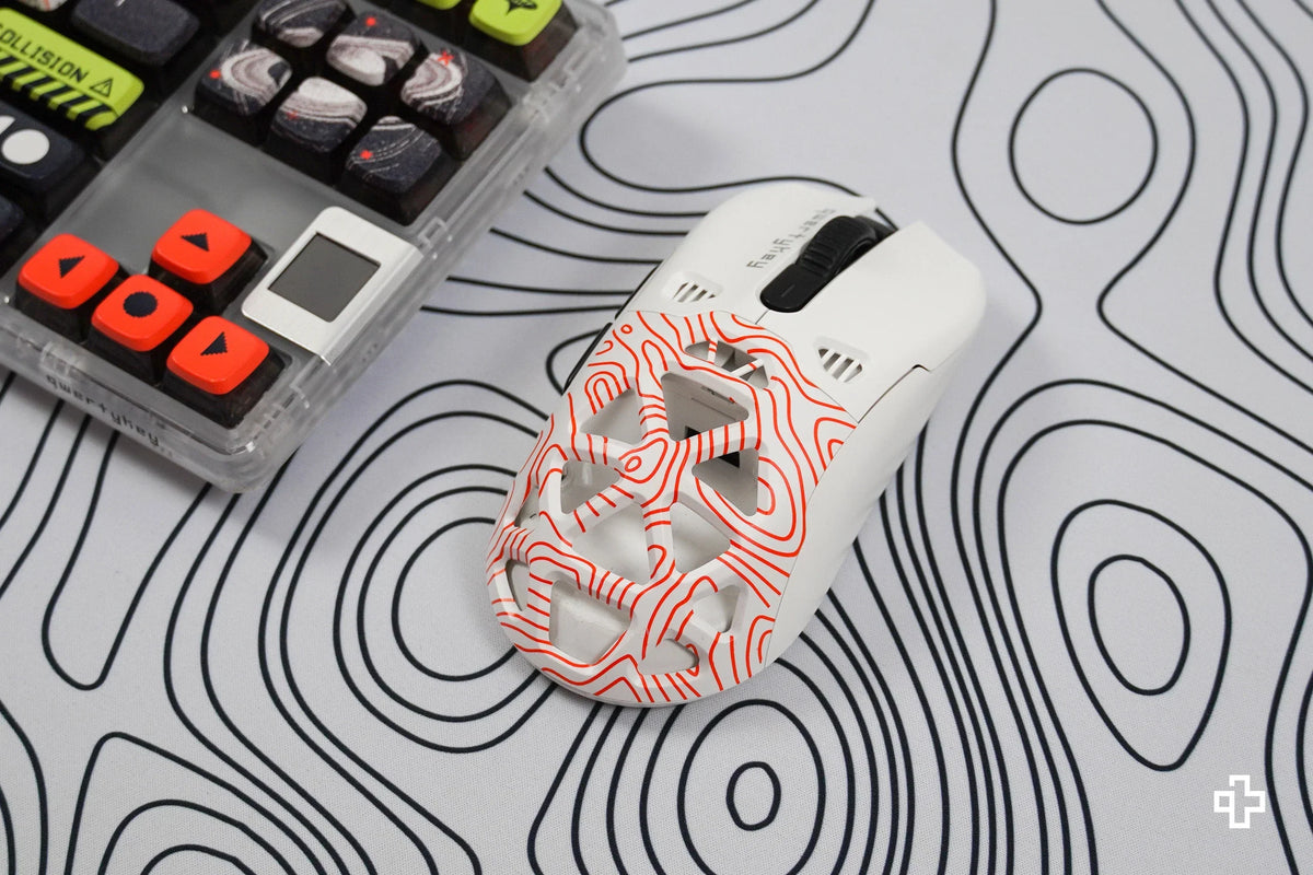 QKM1 Astro White egérburkolat