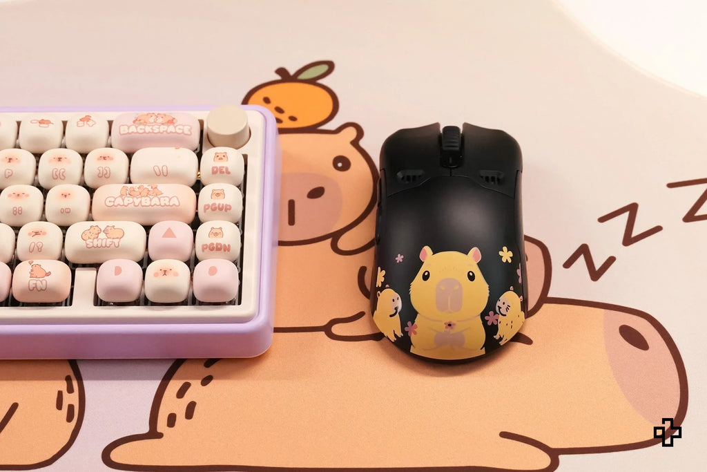 QKM1 Capybara Black egérburkolat