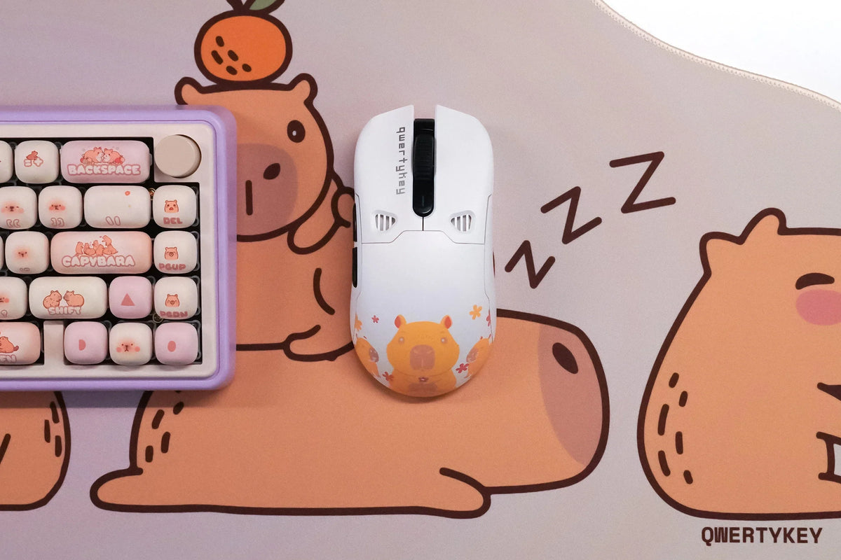QKM1 Capybara White egérburkolat