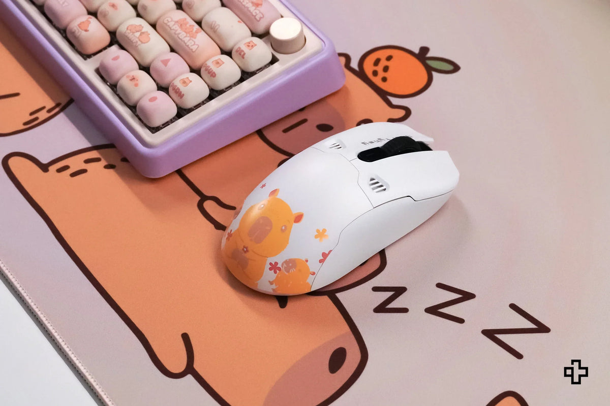 QKM1 Capybara White egérburkolat