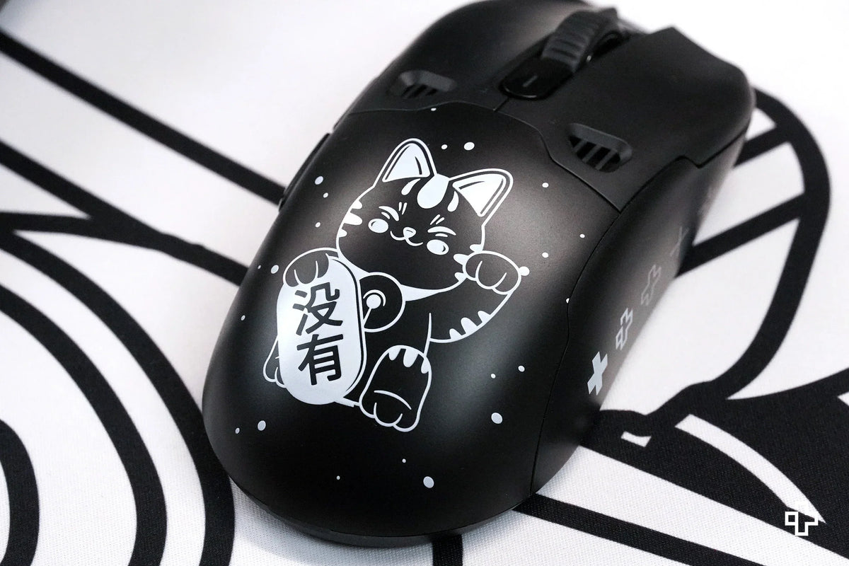 QKM1 MOMO Black egérburkolat