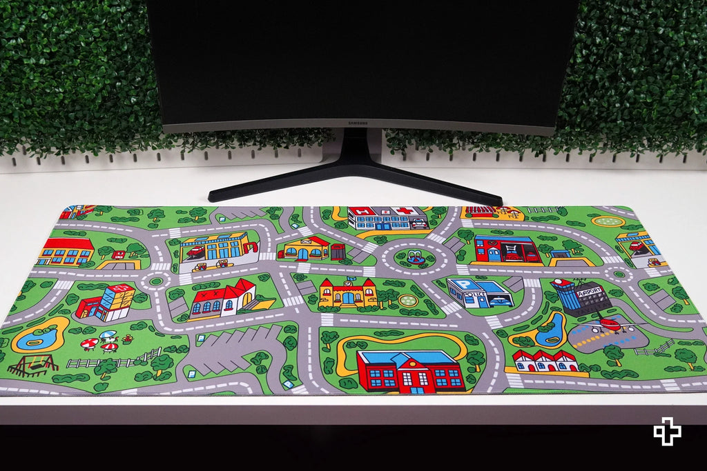 QwertyKey Nostalgia Busy Town gamer asztali egérpad, vízálló, varrott szélek, 4 mm, csúszásmentes gumitalp