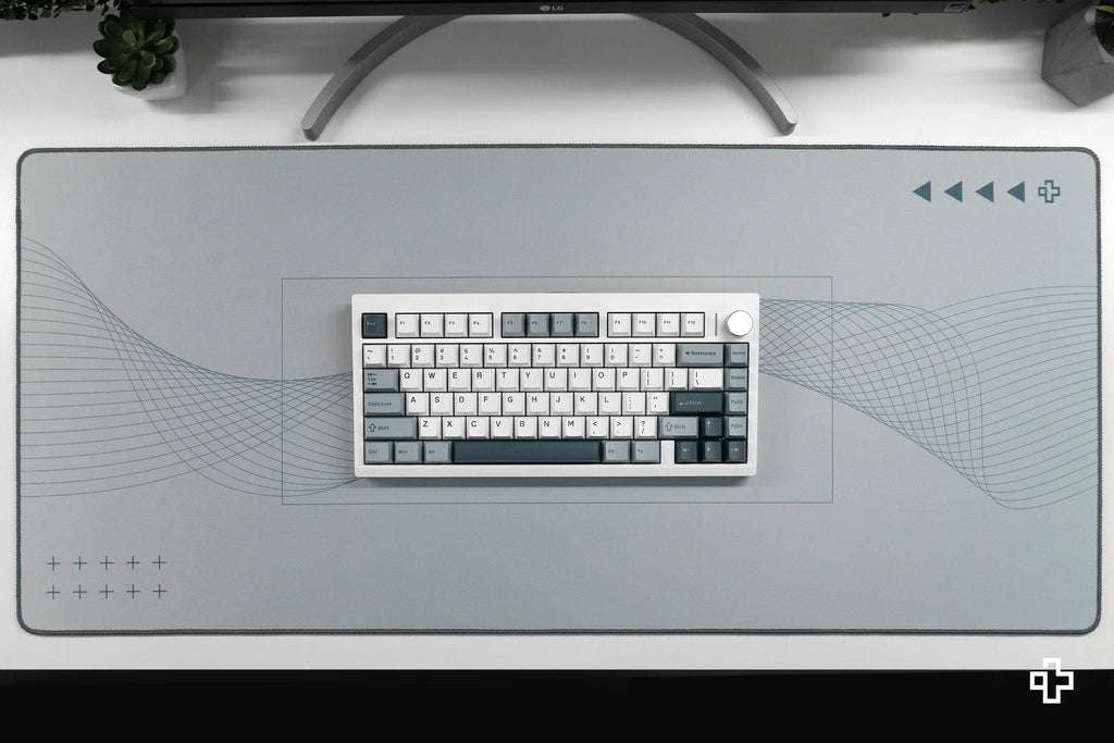 QwertyKey Flow Light gamer asztali egérpad, vízálló, varrott szélek, 4 mm, csúszásmentes gumitalp
