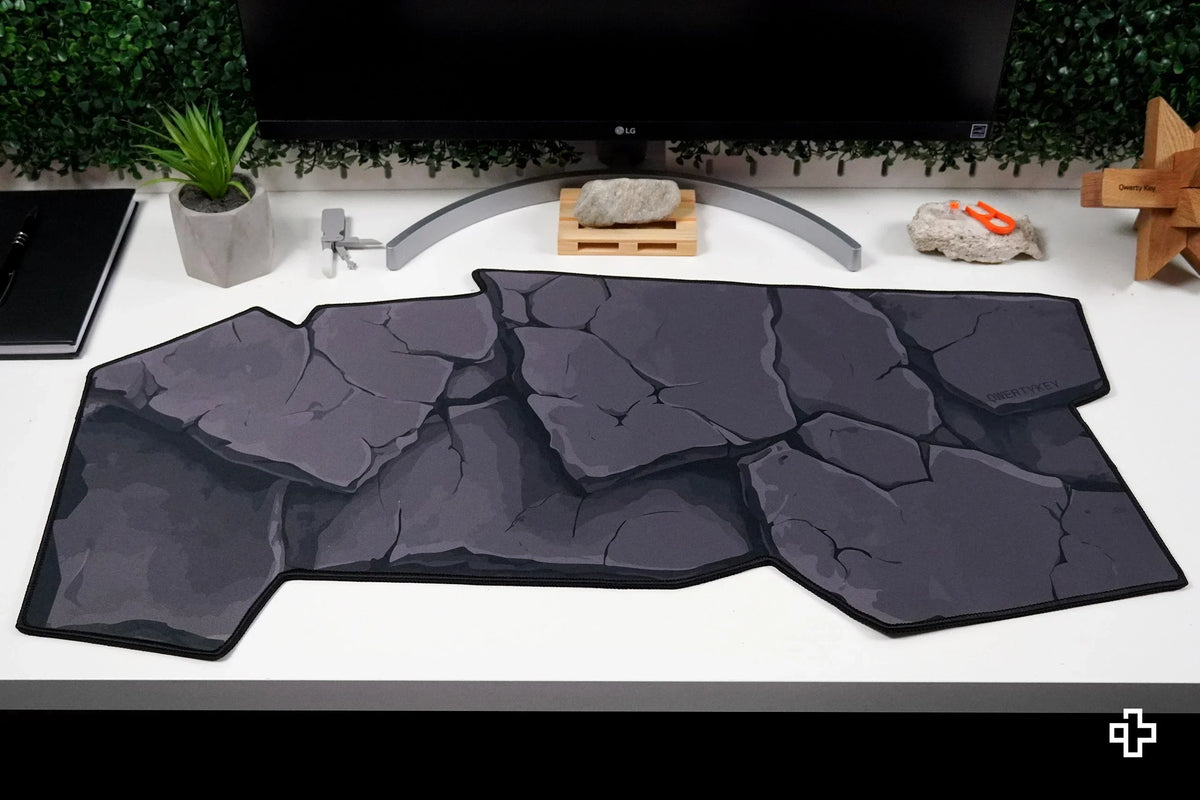 QwertyKey Stone gamer asztali egérpad, vízálló, varrott szélek, 4 mm, csúszásmentes gumitalp