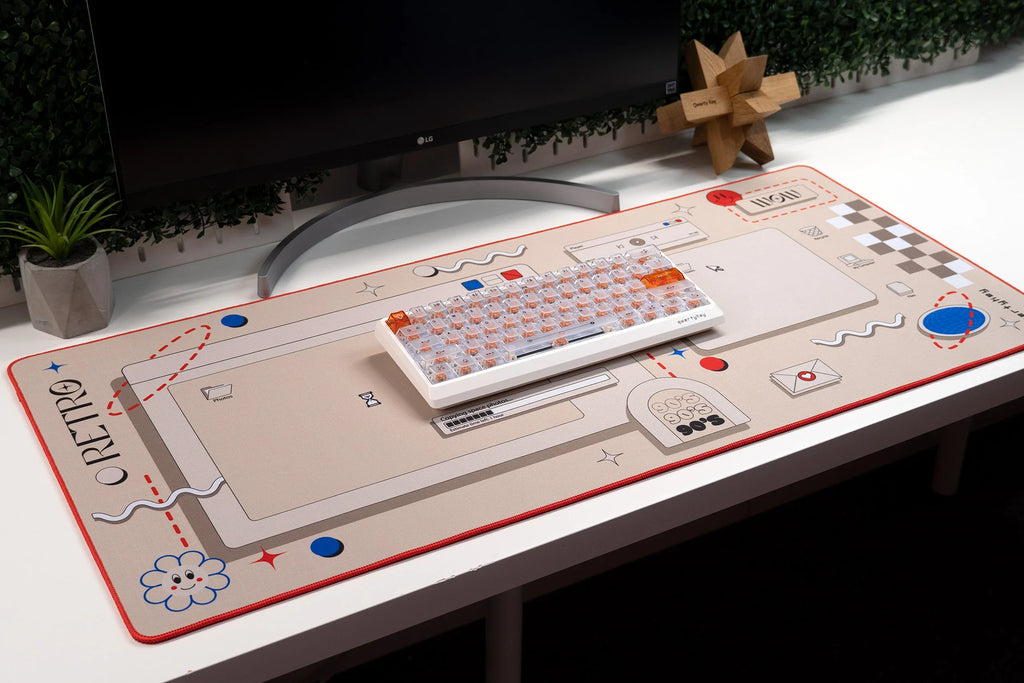 QwertyKey Retro gamer asztali egérpad, vízálló, varrott szélek, 4 mm, csúszásmentes gumitalp