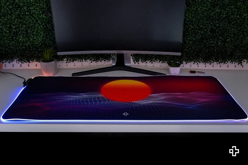 QwertyKey CyberWave V2 RGB gamer asztali egérpad, vízálló, varrott szélek, 4 mm, csúszásmentes gumitalp