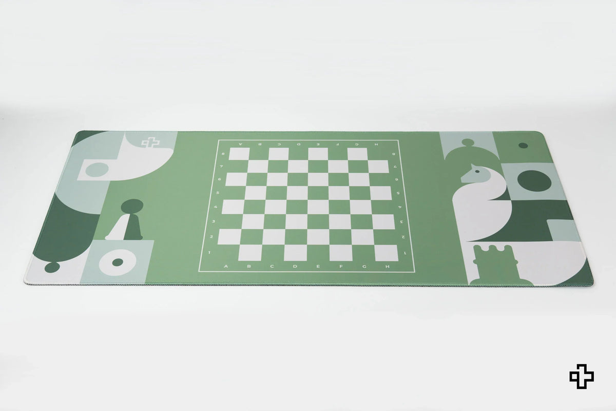 QwertyKey Chess gamer asztali egérpad, vízálló, varrott szélek, 4 mm, csúszásmentes gumitalp