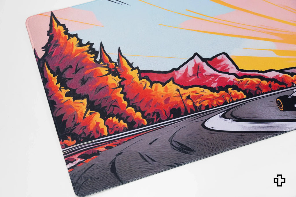 QwertyKey Formula Sunset gamer asztali egérpad, vízálló, varrott szélek, 4 mm, csúszásmentes gumitalp