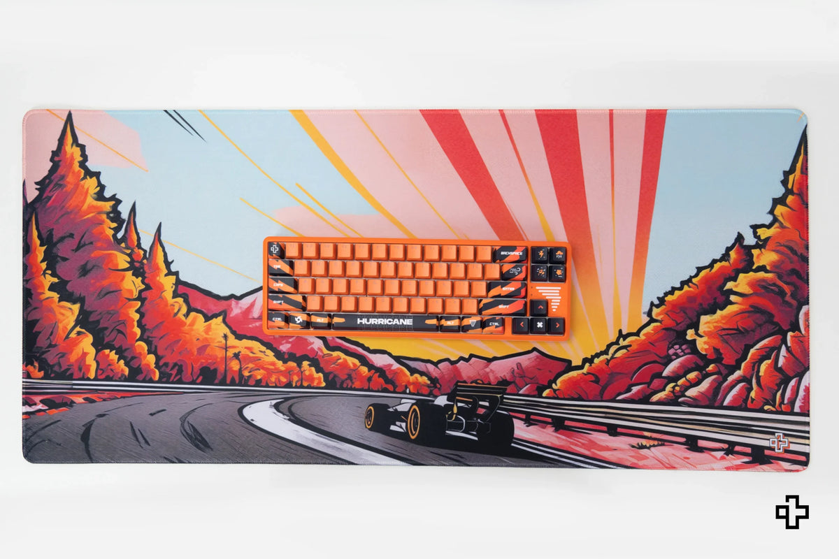 QwertyKey Formula Sunset gamer asztali egérpad, vízálló, varrott szélek, 4 mm, csúszásmentes gumitalp