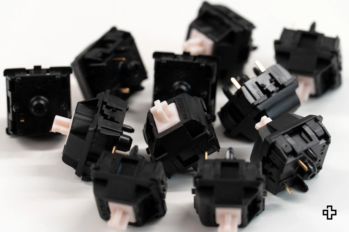 Gateron Oil King Pink – csendes lineáris mechanikus switch