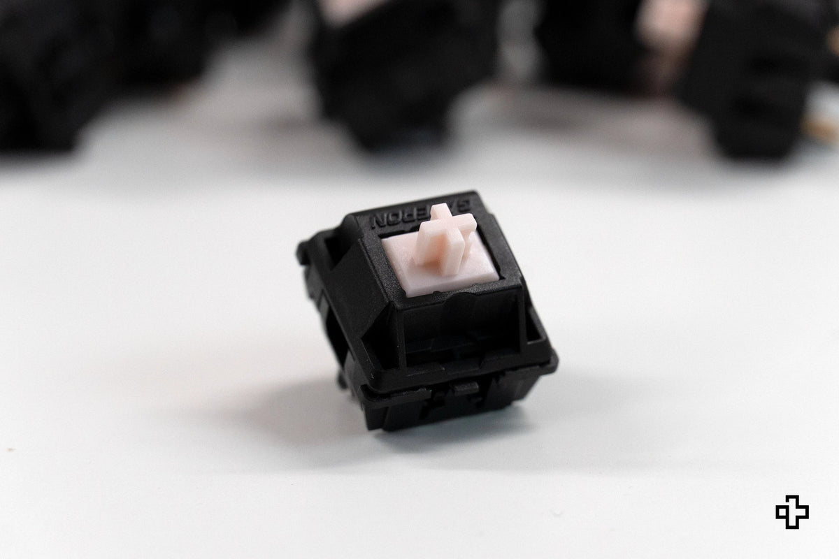 Gateron Oil King Pink – csendes lineáris mechanikus switch