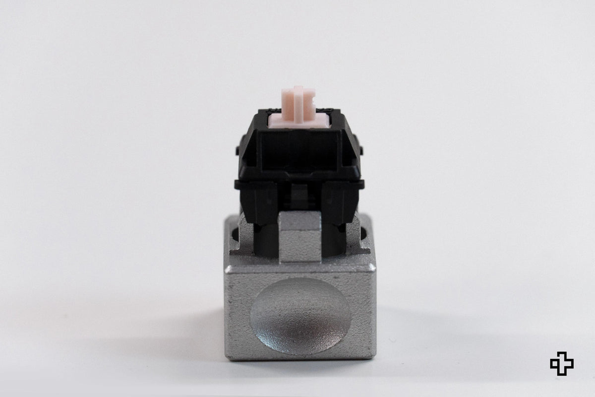 Gateron Oil King Pink – csendes lineáris mechanikus switch