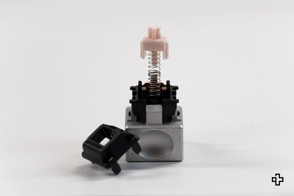 Gateron Oil King Pink – csendes lineáris mechanikus switch