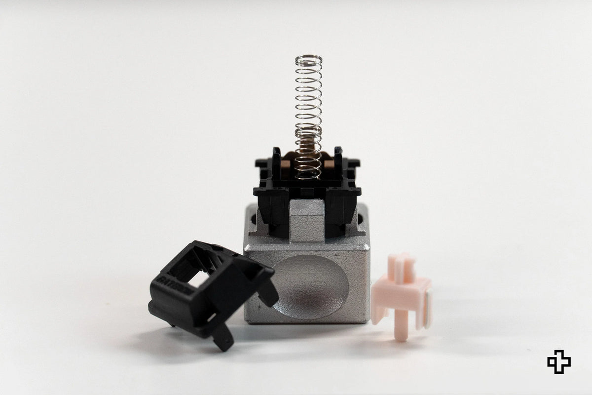 Gateron Oil King Pink – csendes lineáris mechanikus switch