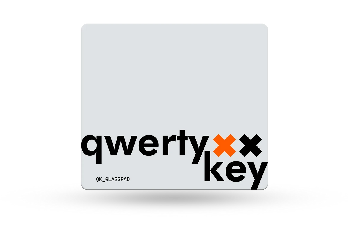 QwertyKey White Esports Glass gamer egérpad, 3,2 mm, csúszásmentes TPU talp