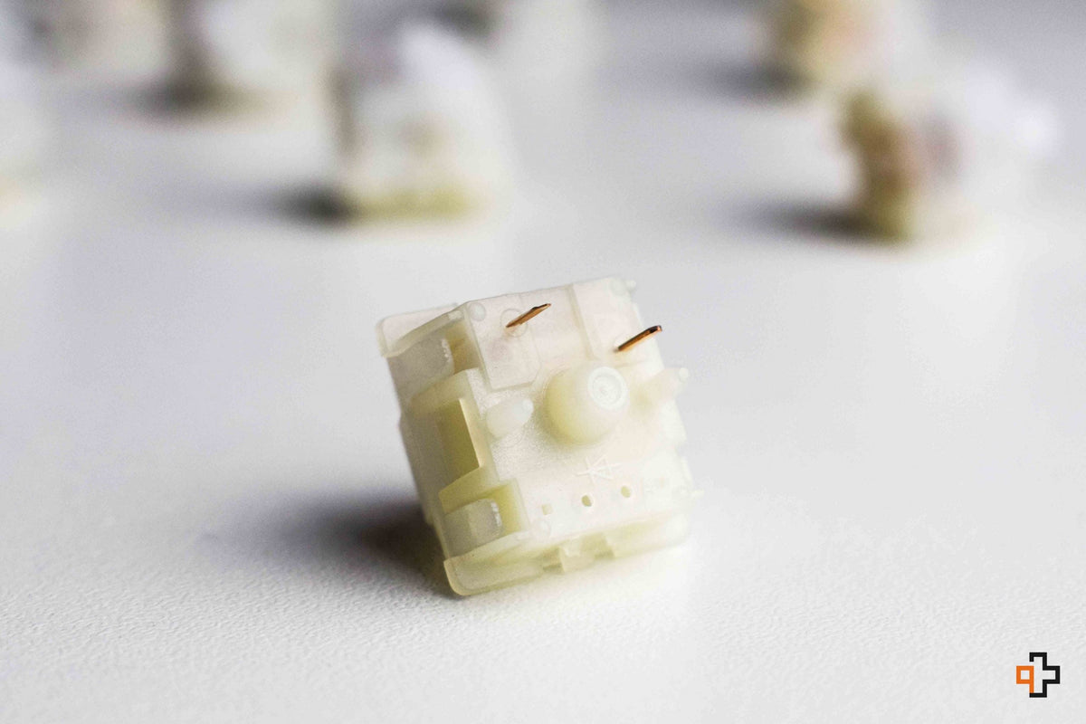 Gateron Milky Clear – lineáris mechanikus switch