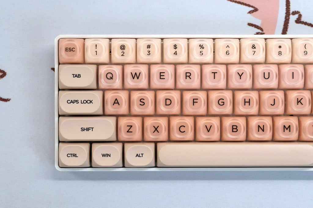 QwertyKey Peach Cream HOA profilú keycap szett