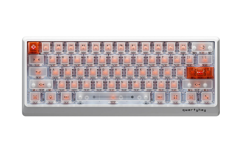 QwertyKey QK61 HE Phantom White – mágneses Hall Effect gamer billentyűzet, Rapid Trigger, Snap Tap, Full RGB