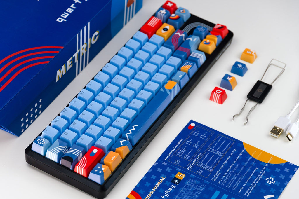 QwertyKey65 Metric – mechanikus gamer billentyűzet, hot-swap, Full RGB