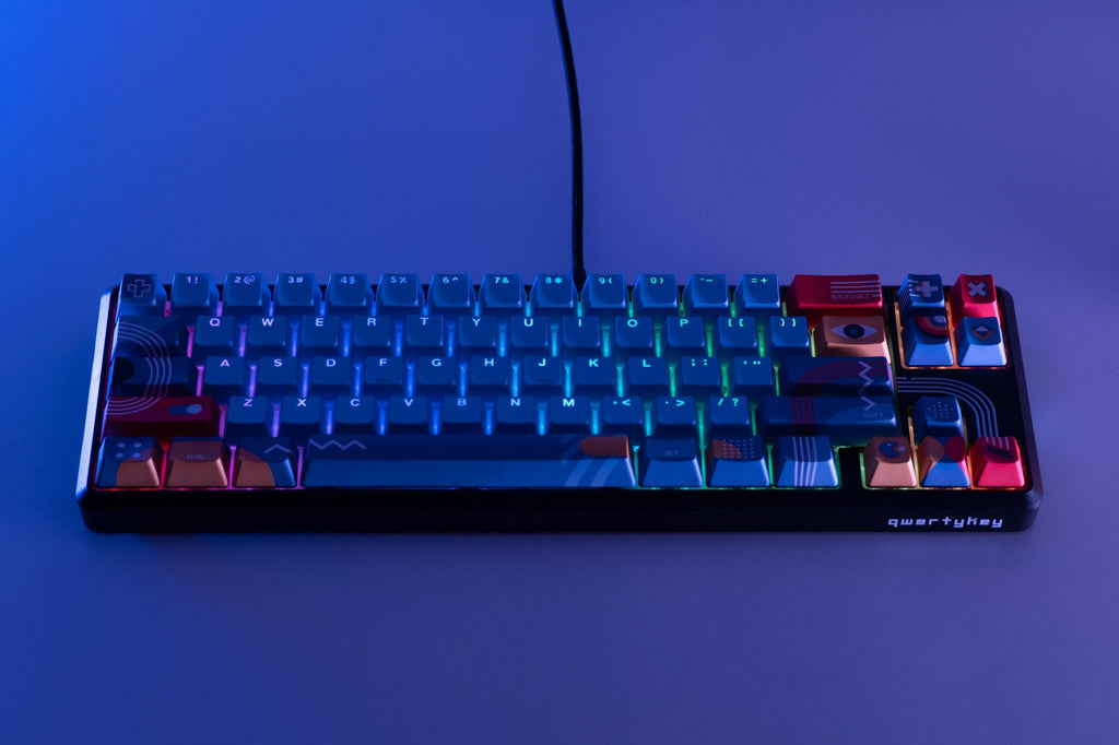 QwertyKey65 Metric – mechanikus gamer billentyűzet, hot-swap, Full RGB