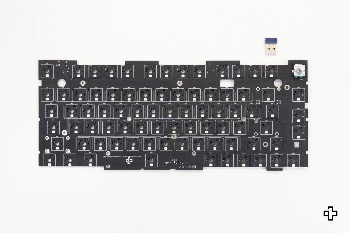 QwertyKey75 PCB, VIA szoftverrel
