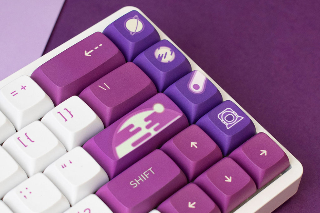QwertyKey LiftOff XDA profilú PBT keycap szett