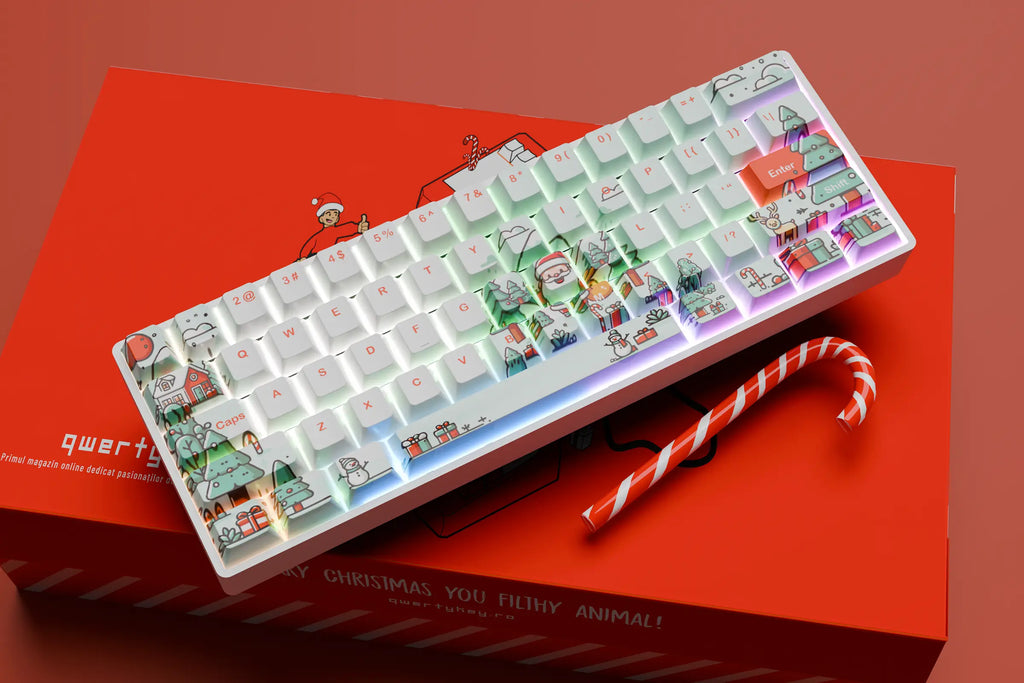 QwertyKey Santa – karácsonyi mechanikus gamer billentyűzet, hot-swap