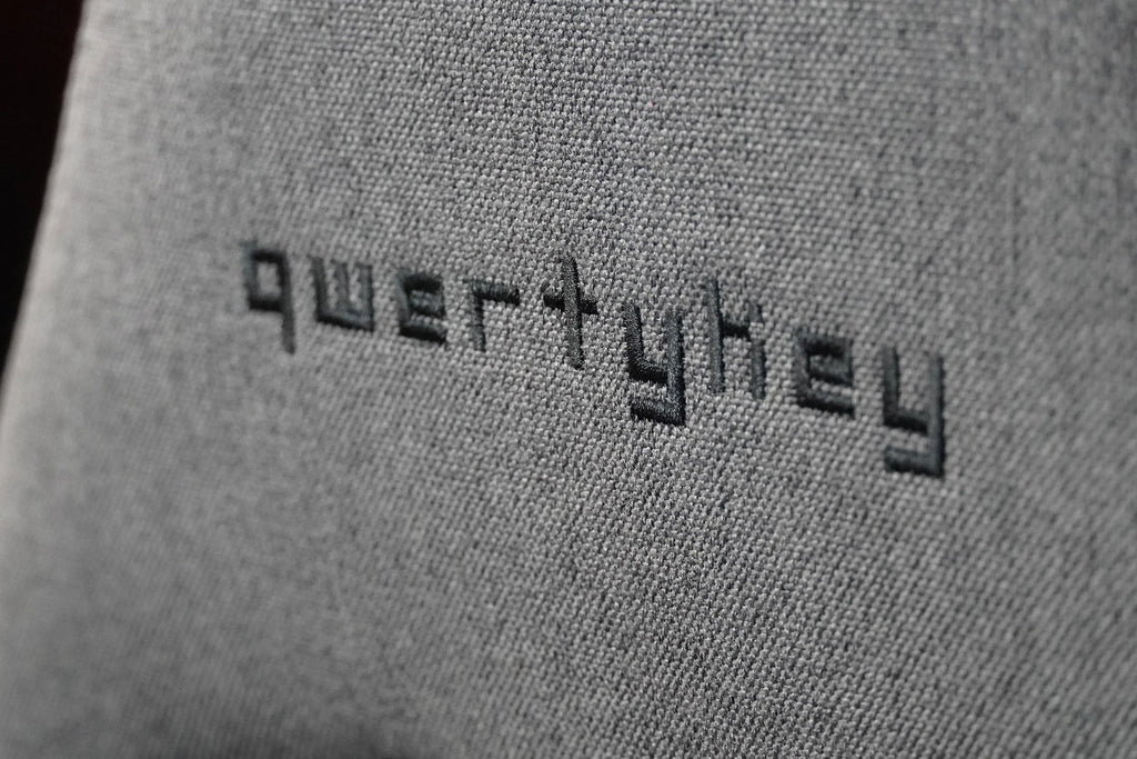 QwertyKey – QK/ALT szürke gamer szék
