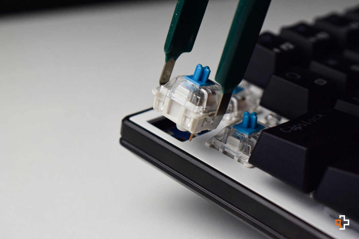 QwertyKey switch lehúzó