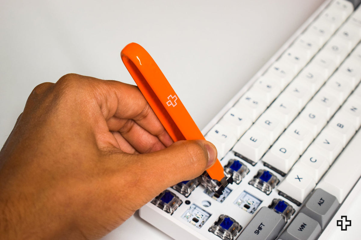 QwertyKey switch lehúzó